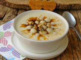 Yoğurtlu Topalak Çorbası