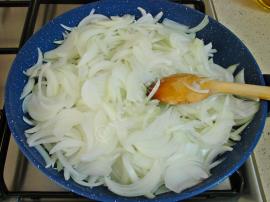 Yumurtalı Soğan Kavurması