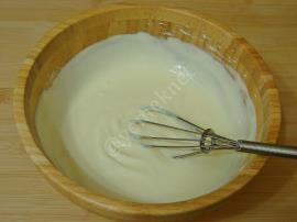 Mercimekli Erişteli Yoğurt Çorbası