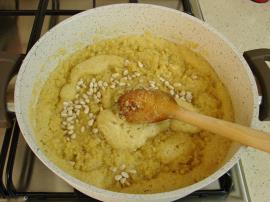 Tane Tane İrmik Helvası