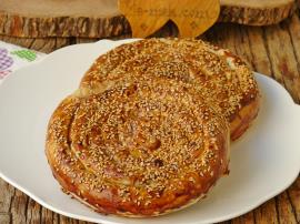 Hazır Yufkadan Tahinli Çörek