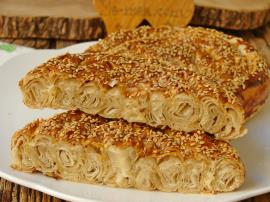 Hazır Yufkadan Tahinli Çörek