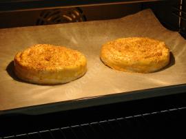 Hazır Yufkadan Tahinli Çörek