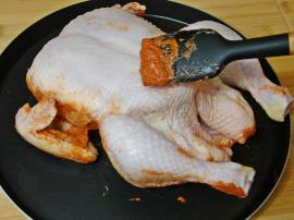 Fırın Poşetinde Bütün Tavuk