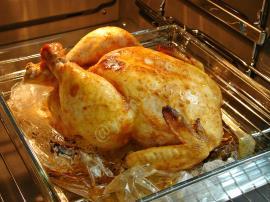 Fırın Poşetinde Bütün Tavuk