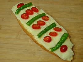 Fırında Yoğurtlu Ekmek Pizzası