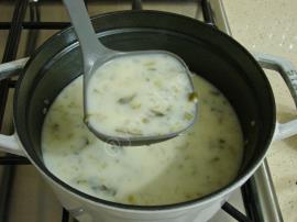 Ispanak Kökü Çorbası