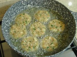 Bayat Ekmek Köftesi