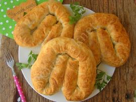 Fırında Kıymalı Börek