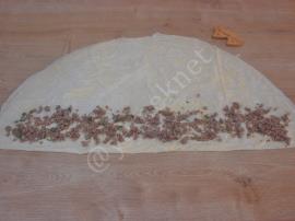 Fırında Kıymalı Börek