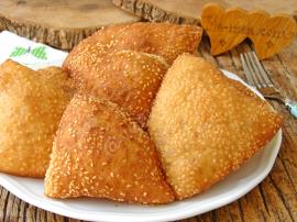 Susamlı Pişi