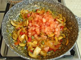 Sebzeli Soslu Tavuk Yemeği