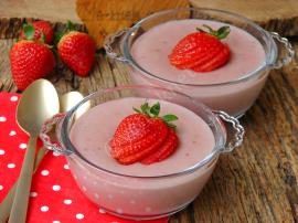 Çilekli Puding
