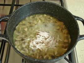 Mantarlı Kuskuslu Tavuk Çorbası