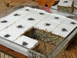 Sütlü Haşhaşlı Revani