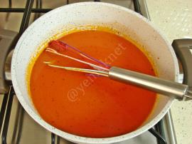 Arpa Şehriyeli Tarhana Çorbası