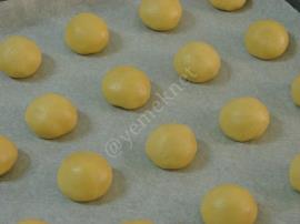 Reçel Dolgulu Kurabiye