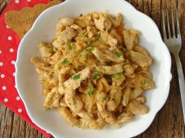 Soğanlı Tavuk Sote