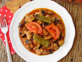 Tavuklu Patlıcan Kebabı