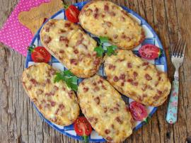 Fırında Peynirli Sucuklu Ekmek