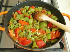 Kaşar Peynirli Biber Kavurması