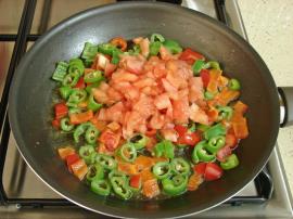 Biberli Sucuklu Yumurta