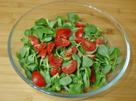 Cevizli Semizotu Salatası