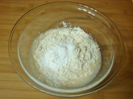 Sütlü Kaşık Dökmesi