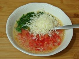 Tavada Domates Pizzası