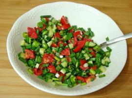 Taze Soğan Salatası