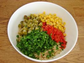 Tavuklu Buğday Salatası