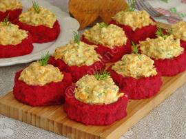 Sunumuyla Sofraların Yıldızı Olacak : Pancarlı Patates Salatası
