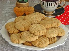 Susamlı Cevizli Kurabiye