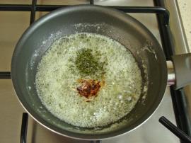 Yoğurtlu Tarhana Çorbası