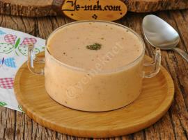 Yoğurtlu Tarhana Çorbası