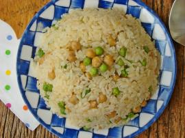 Nohutlu Bezelyeli Pilav