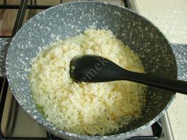 Nohutlu Bezelyeli Pilav