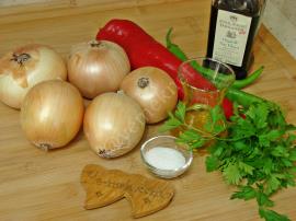 Pişmiş Soğan Salatası