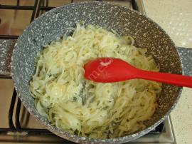 Pişmiş Soğan Salatası