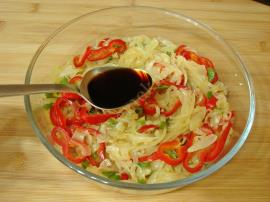 Pişmiş Soğan Salatası