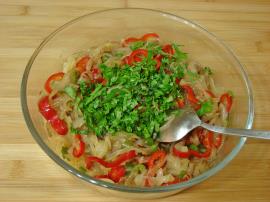 Pişmiş Soğan Salatası