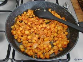 Soğanlı Patates Kavurması