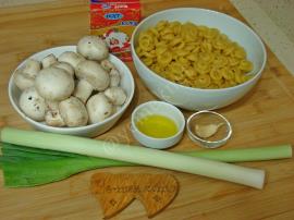 Pırasalı Mantarlı Makarna