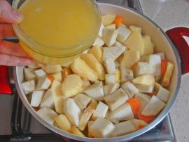 Zeytinyağlı Ayvalı Kereviz