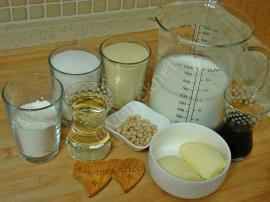 Helvacı Ali İrmik Helvası