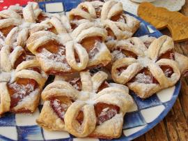 Elmalı Milföy Tatlısı