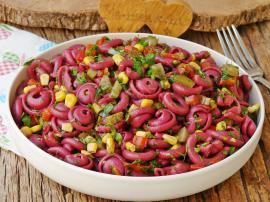 Şalgamlı Makarna Salatası Nasıl Yapılır?