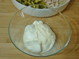 Tavuklu Göbek Marul Salatası