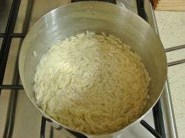 Pancarlı Arpa Şehriye Salatası