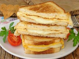 Tavada Yumurtalı Tost